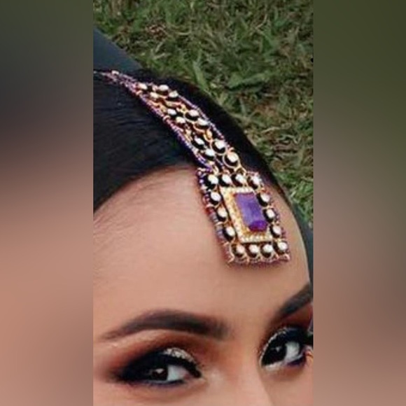 Designer Purple Jewelry Set - Picture 3 of 4